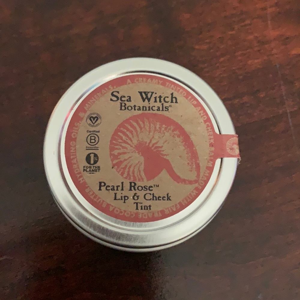💄3/$10💄 Sea Witch Botanicals Pearl Rose lip and cheek tint